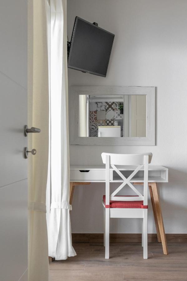 La Casa Di Nonno Apartment มิลนา ภายนอก รูปภาพ