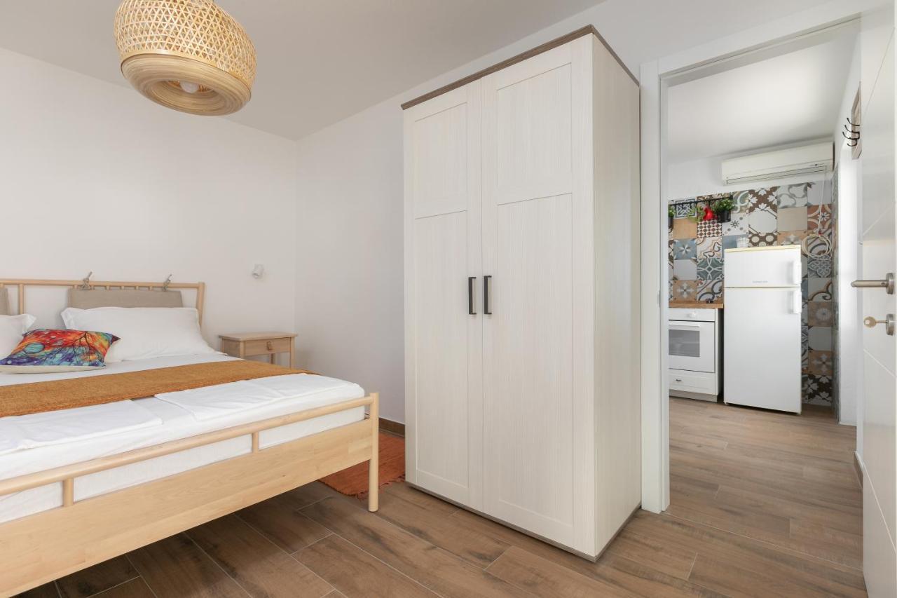 La Casa Di Nonno Apartment มิลนา ภายนอก รูปภาพ