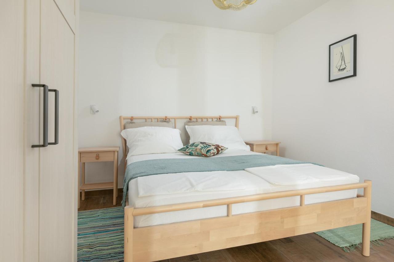 La Casa Di Nonno Apartment มิลนา ภายนอก รูปภาพ